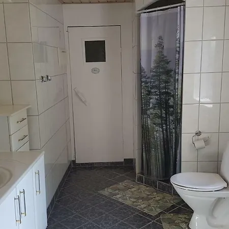 Gardens דירה